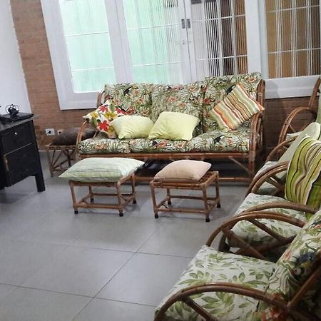 Casa Com Churrasqueira Proximo A Praia Em อูบาตูบา ภายนอก รูปภาพ